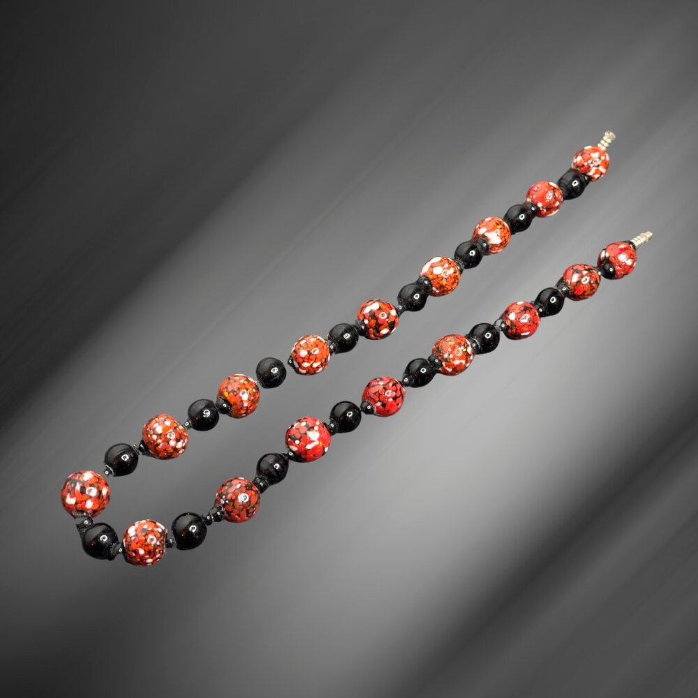 Vintage Large Splatter Glass Red & Black Beaded Necklace